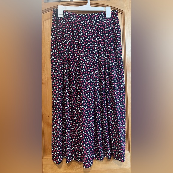Kasper Navy and Pink Floral Skirt - Picture 1 of 6